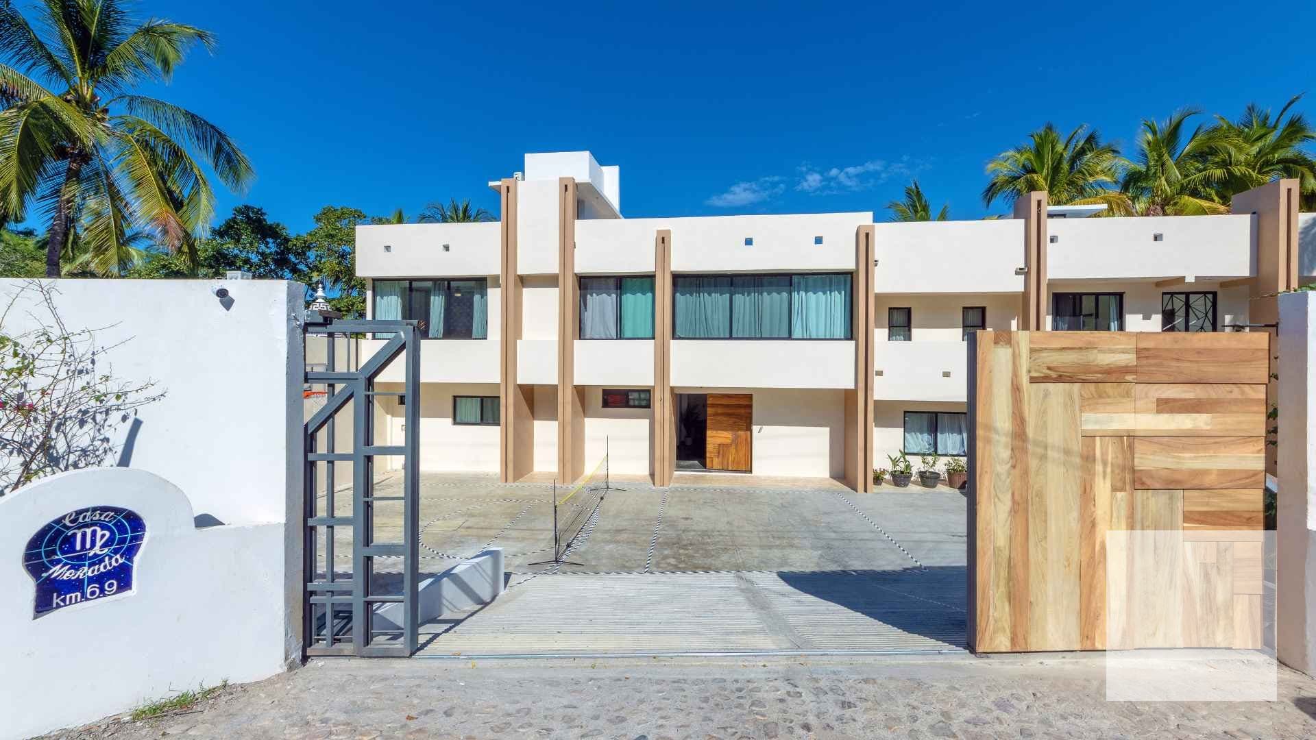 Casa Morada