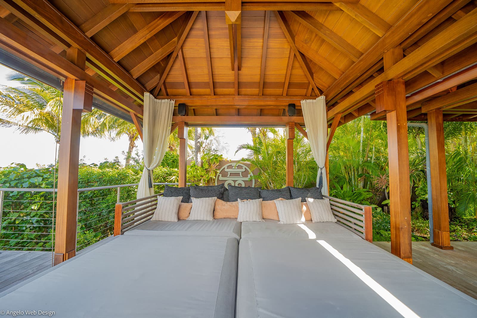 Villa Jade