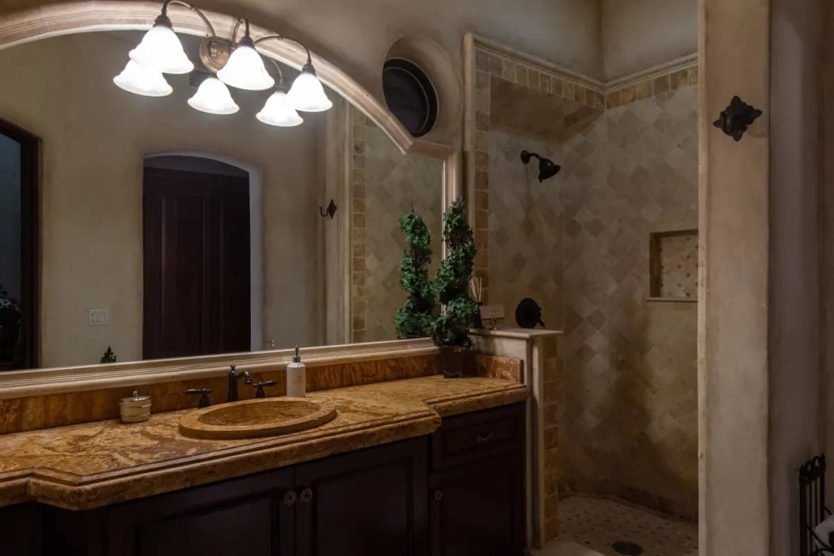 Bathroom 3 · 36-bathroom-3-villa-maria