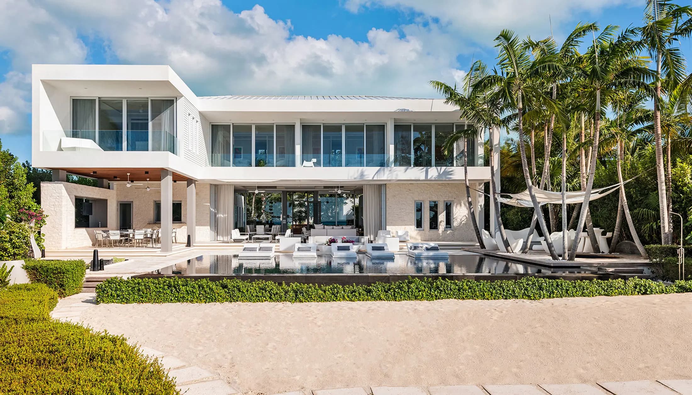 Azahar Dorado · Ocean-view Villa with private pool in Turks & Caicos
