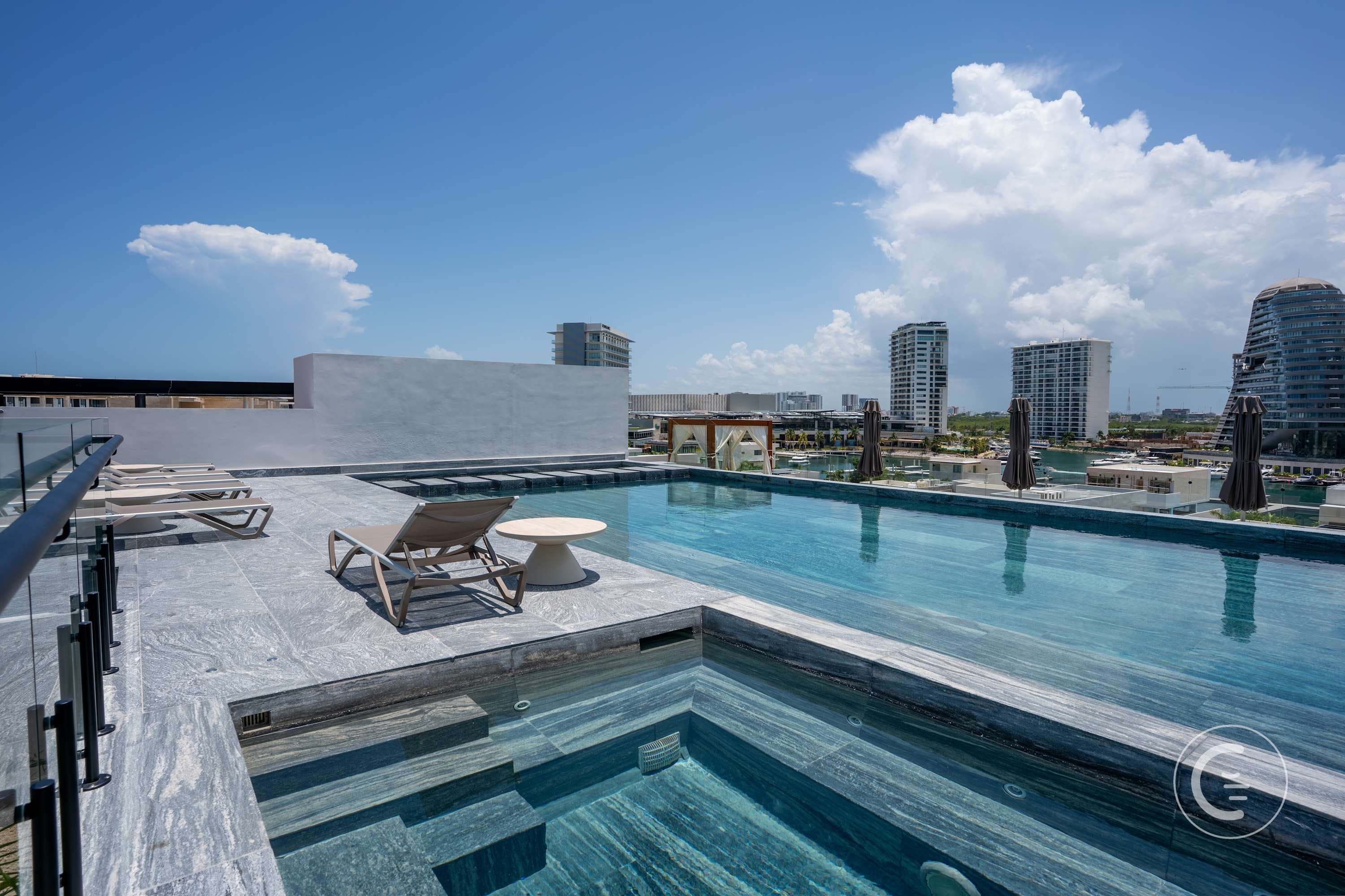 Villas para Despedida de Soltera en Cancún: Guía para el Grupo Perfecto
