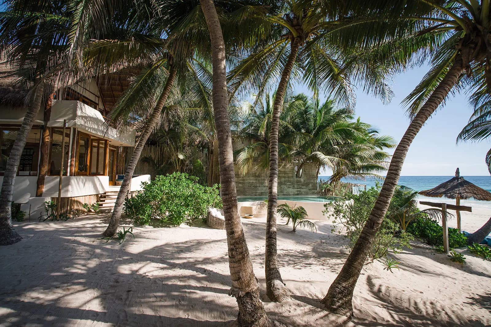 Coralina · Tropical-style beachfront House with private pool in Tulum, with rooftop