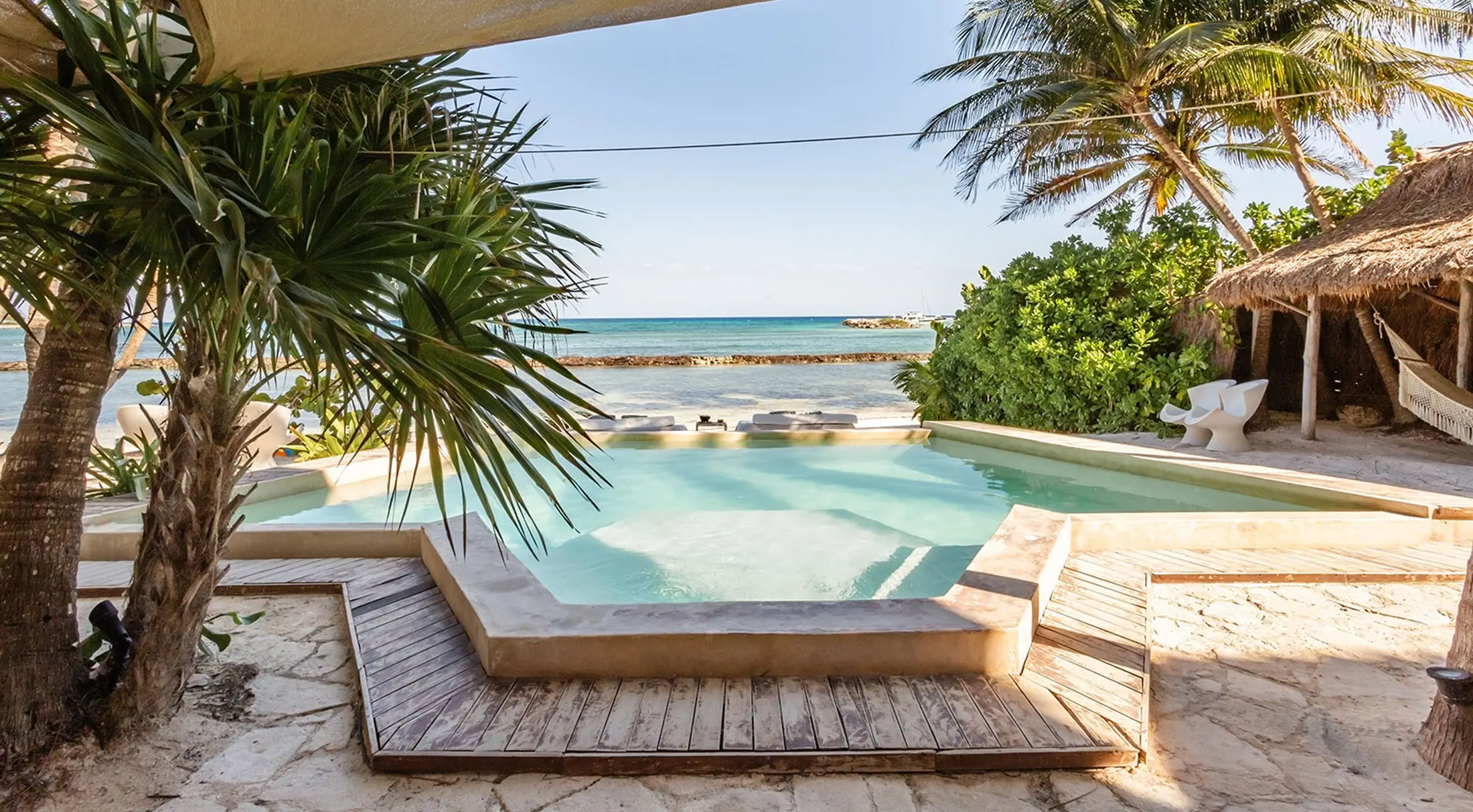 Cuarzo · Villa frente al mar con alberca infinity en Puerto Aventuras, Playa del Carmen