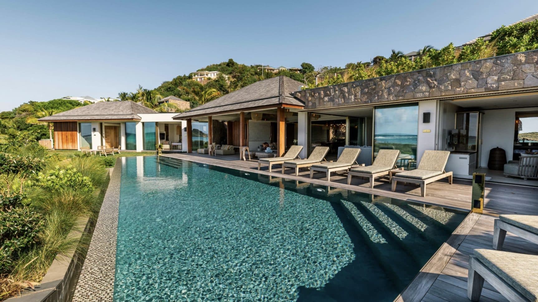 Equinoccio Sereno · Villa frente a la laguna con alberca infinity en St. Barths