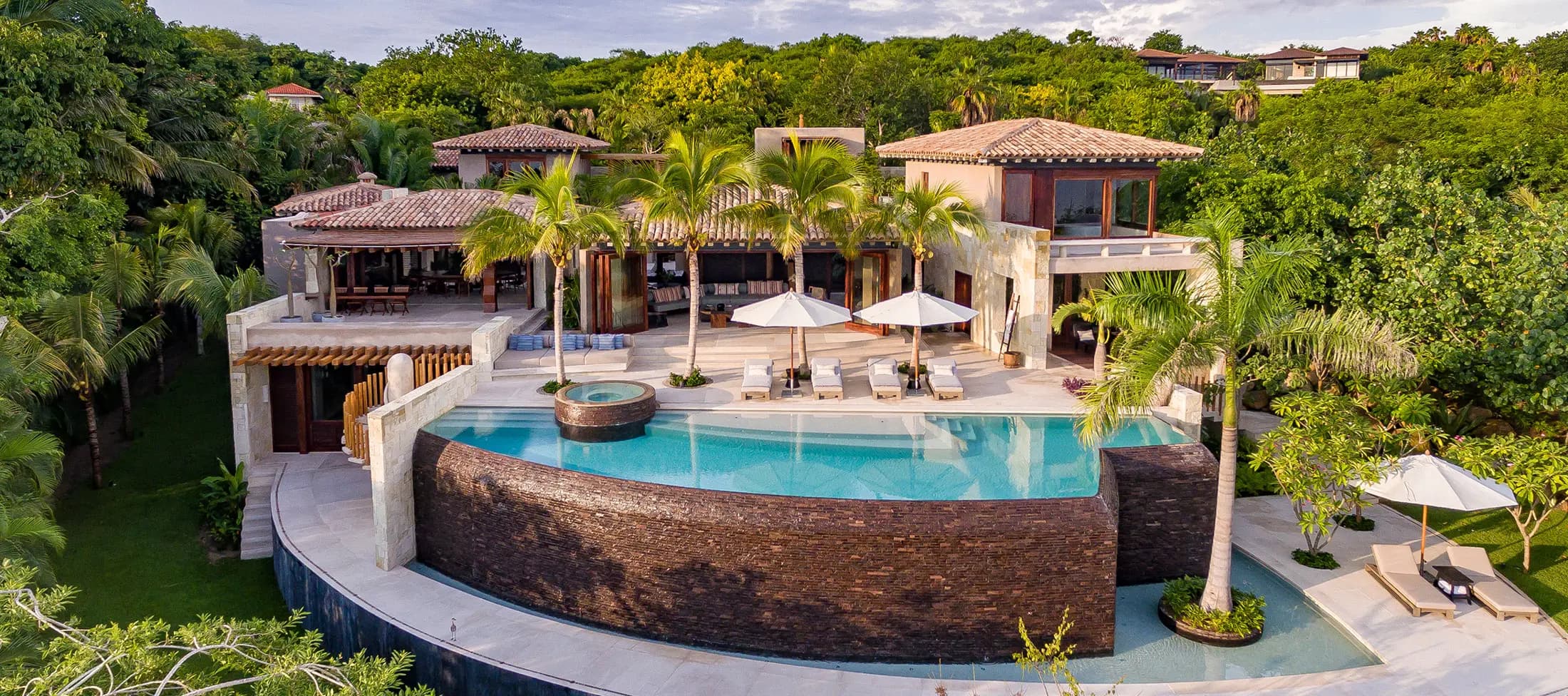 Estero · Villa en campo de golf con alberca infinity y jacuzzi en Kupuri, Punta Mita