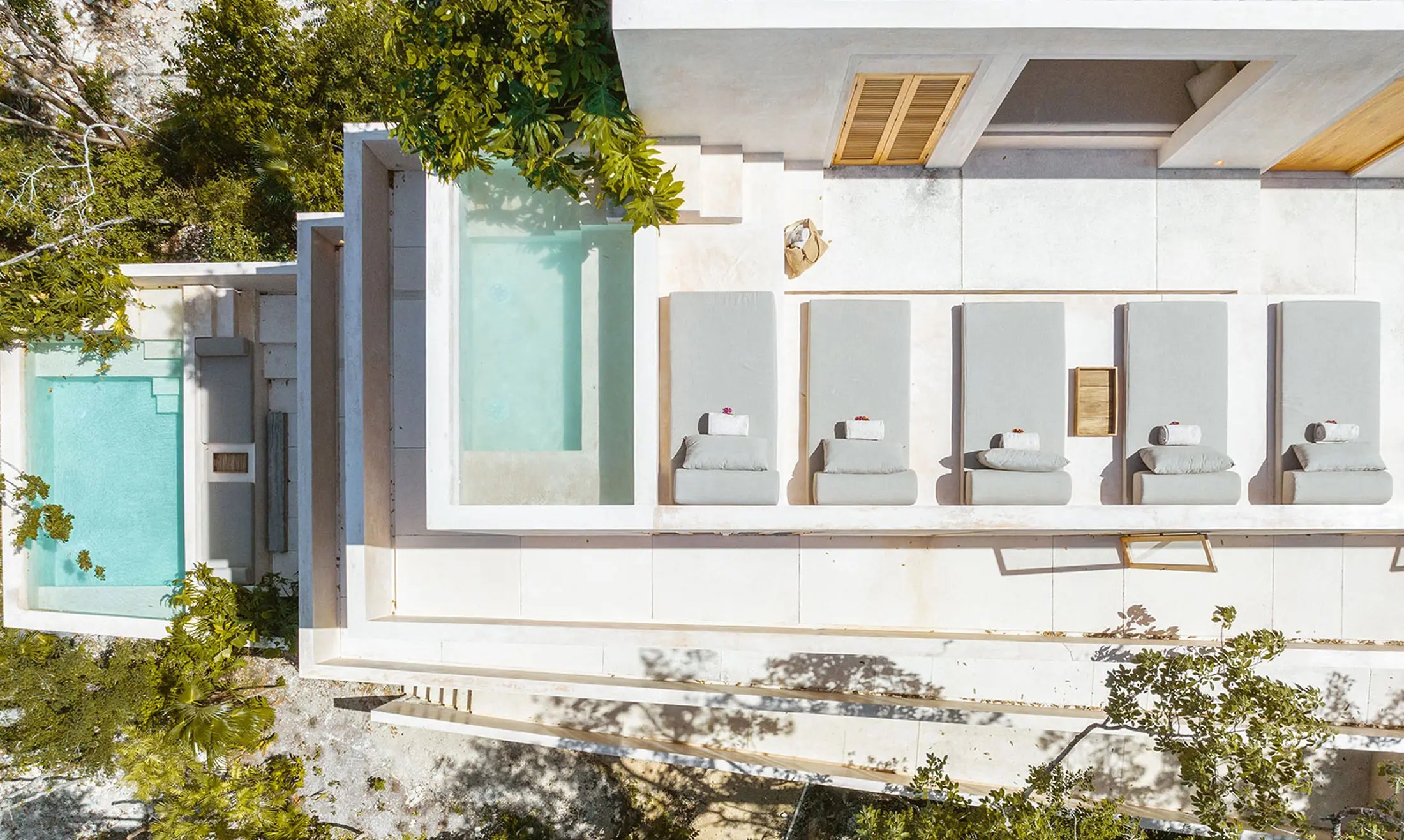 Girasol · Casa en la selva con alberca privada diseño moderno en Tulum, con spa