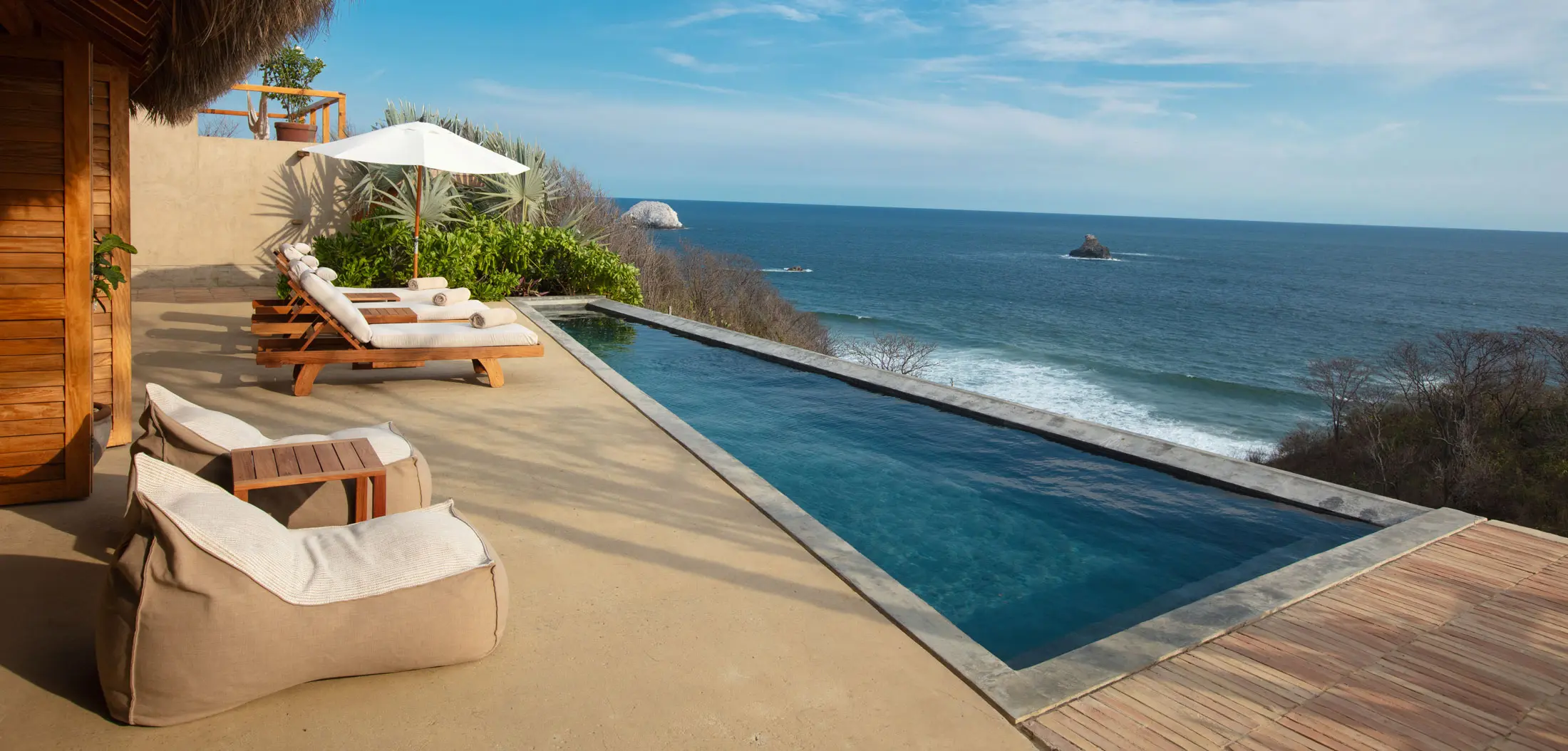 Meridiano Manso · Casa con vista al mar con alberca infinity en Oaxaca