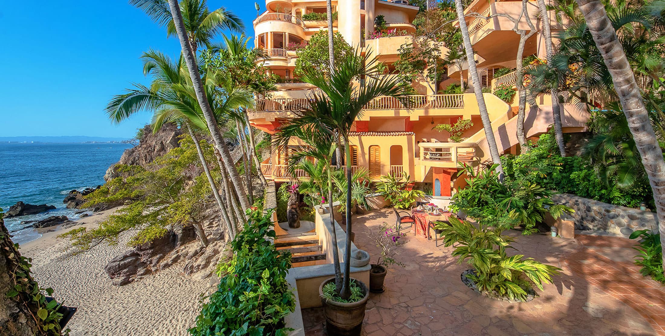 Meridiano Sereno · Villa frente al mar con alberca privada en Puerto Vallarta