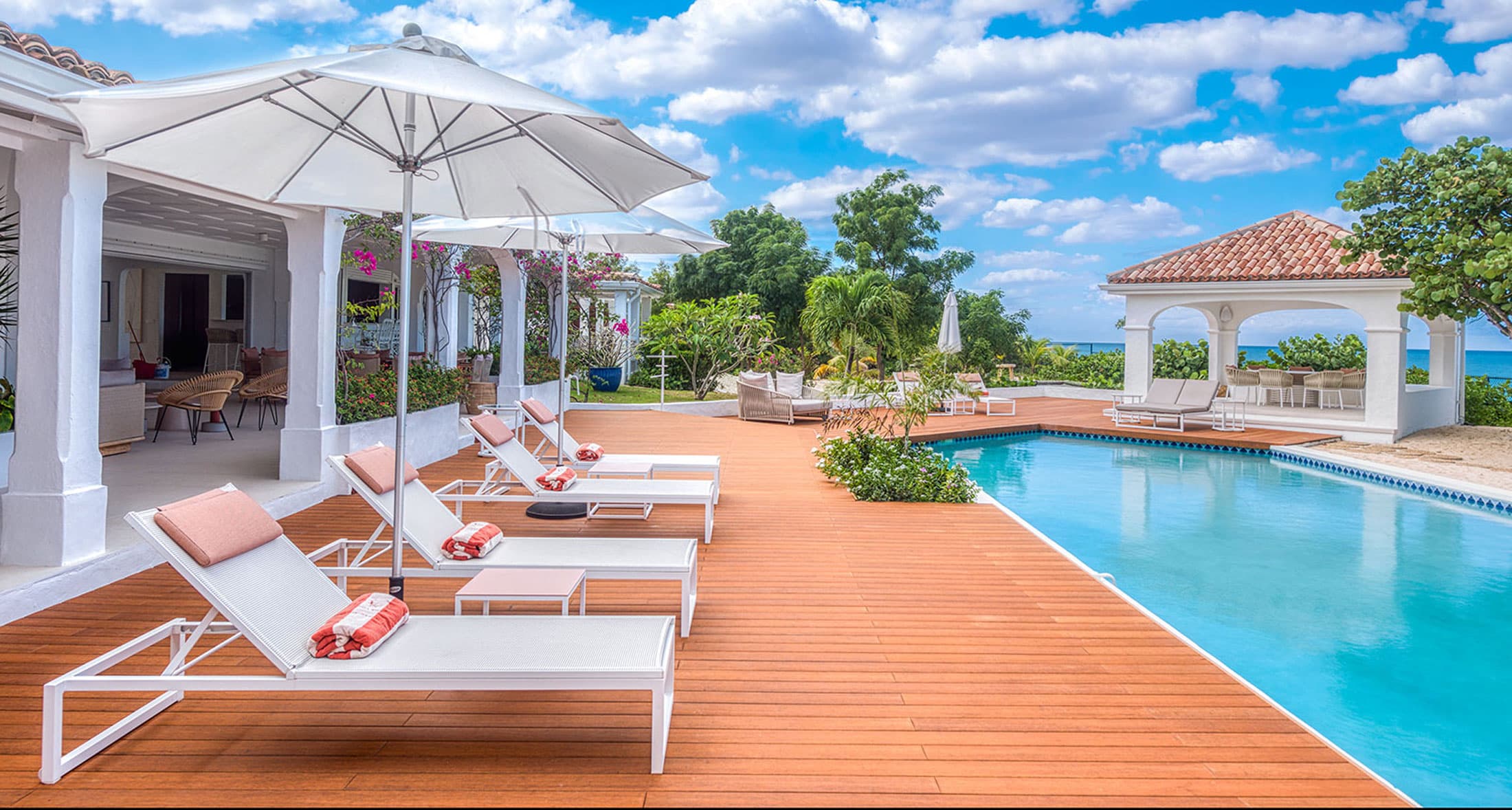 Navío Bello · Villa frente al mar con alberca privada y spa en St. Martin para 12