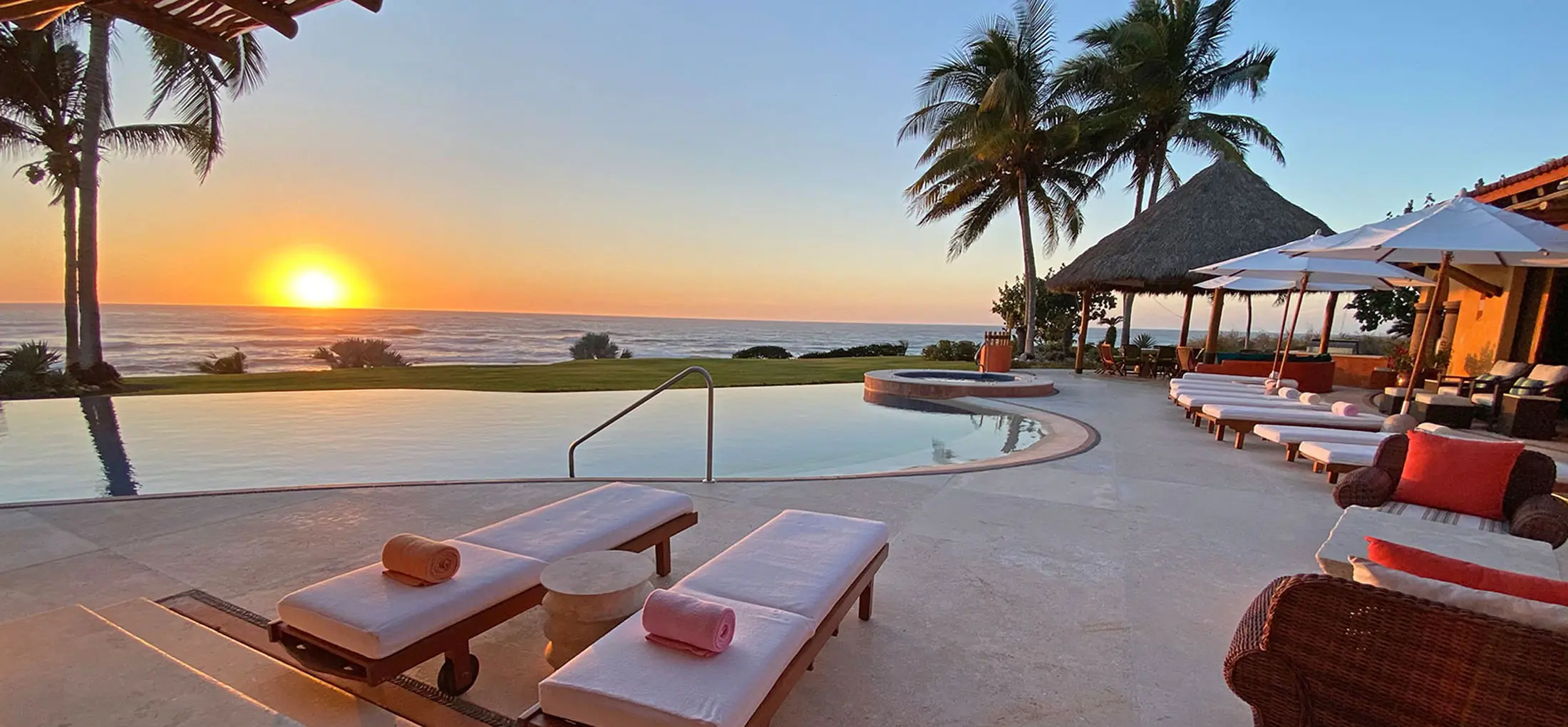 Ópalo Manso · Beachfront Villa in Punta Mita