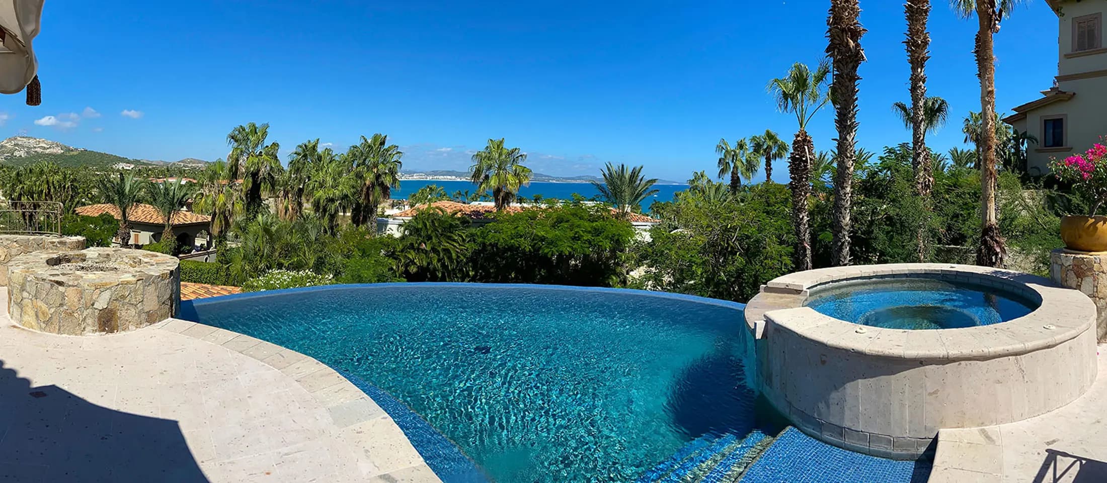Perseo Vivo · Casa en campo de golf con alberca privada y jacuzzi en Palmilla, Los Cabos