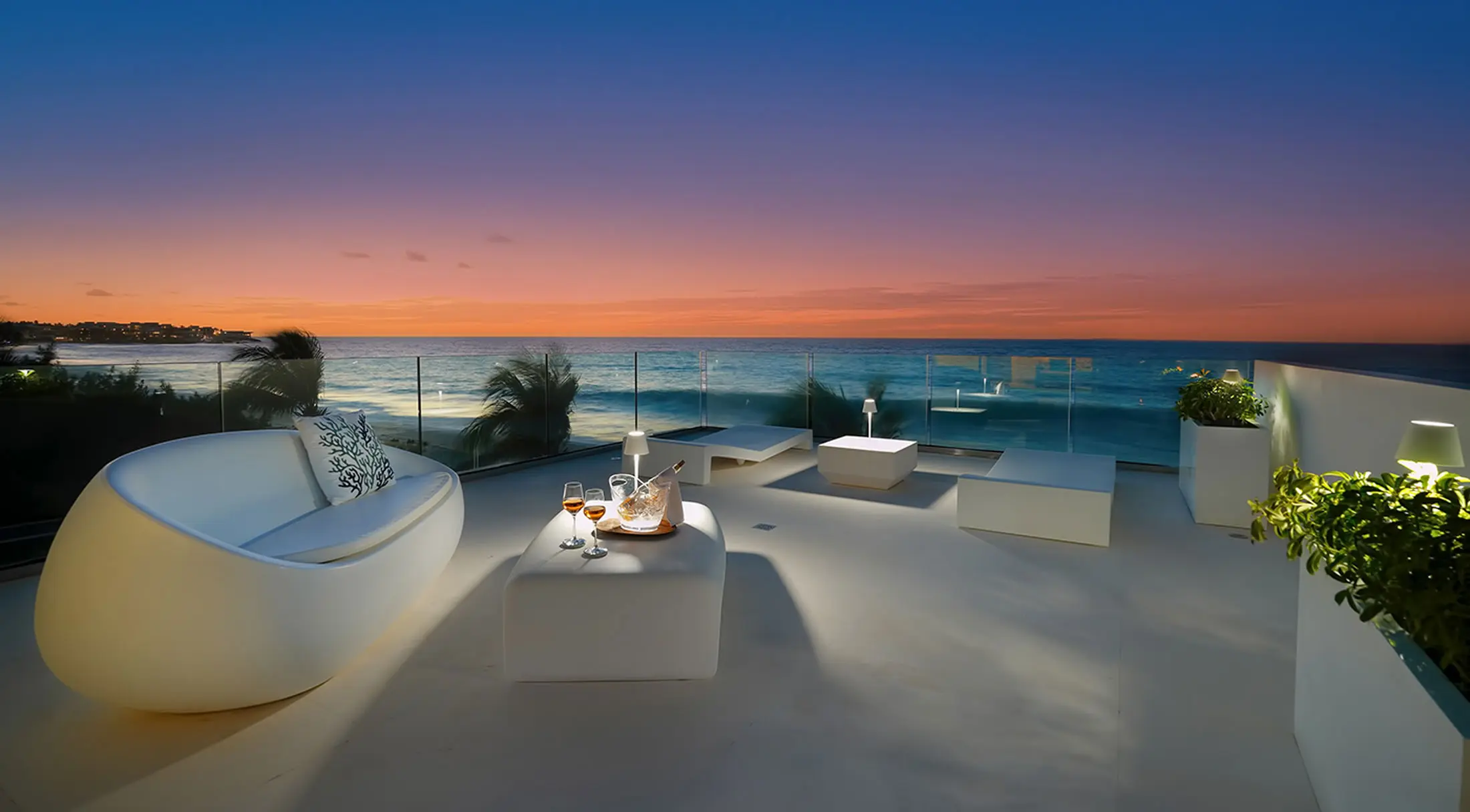 Proa Serena · Villa frente al mar con alberca infinity y pickleball en Anguilla