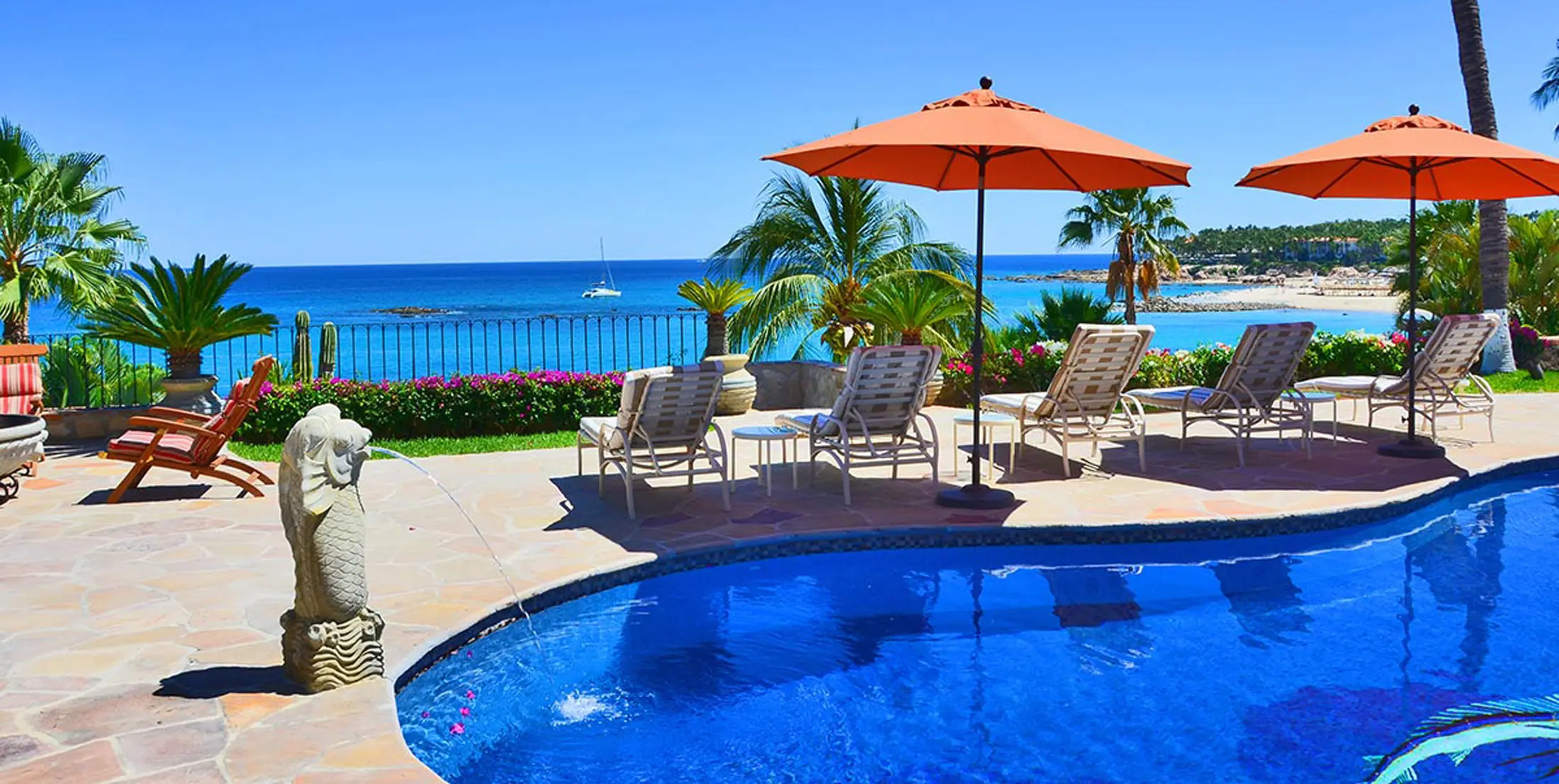 Sodalita Clara · Beachfront Villa with private pool in Palmilla, Los Cabos