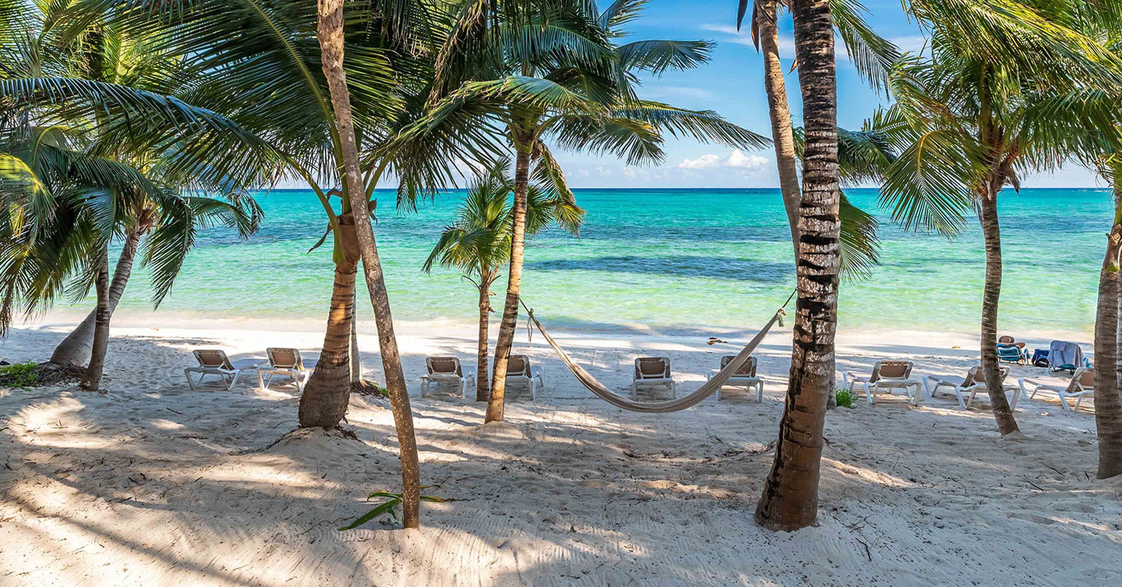 Zafiro · Villa frente al mar con alberca privada en Bahía Solimán, Tulum