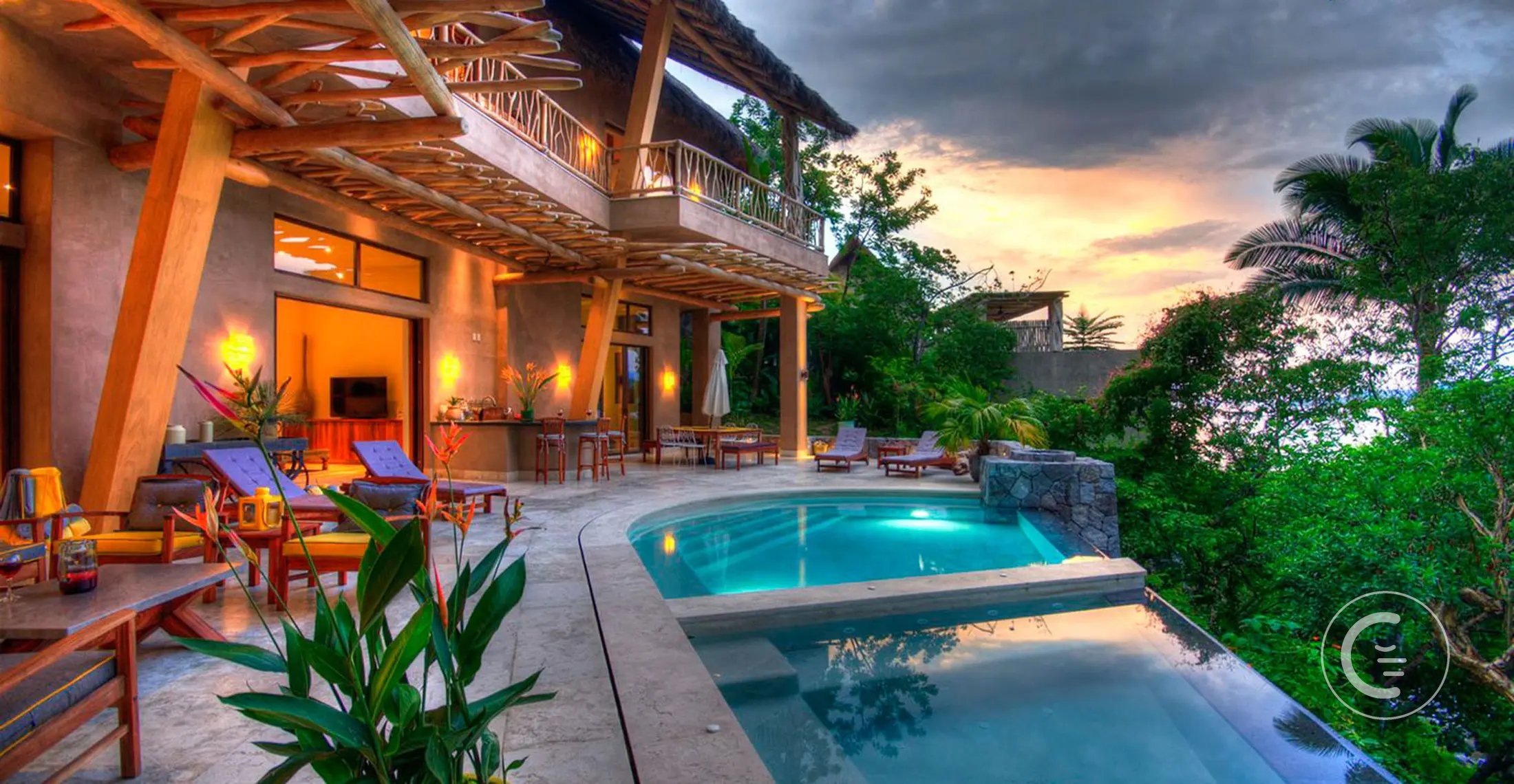 Cometa Serena · Villa en la selva con alberca privada en Sayulita, Riviera Nayarit